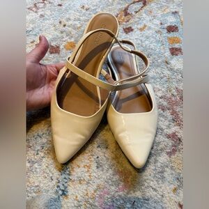 Worn Once Old Navy Cream Slingback Flats